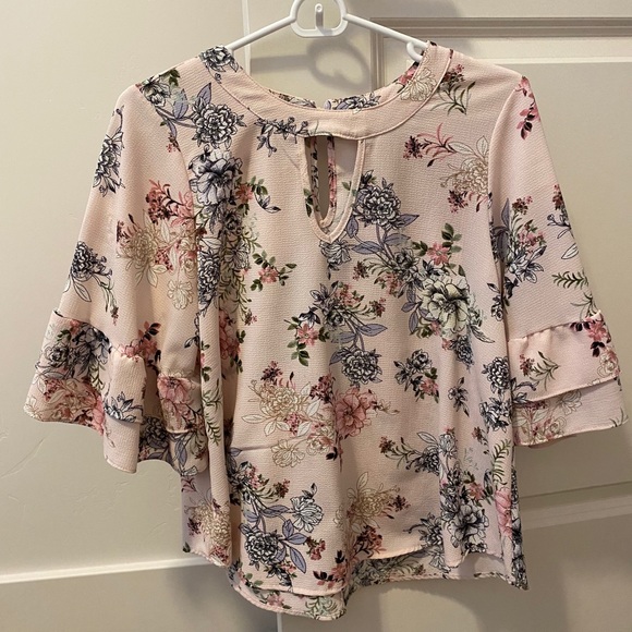 Pink Peep Hole Floral Blouse - Picture 1 of 5